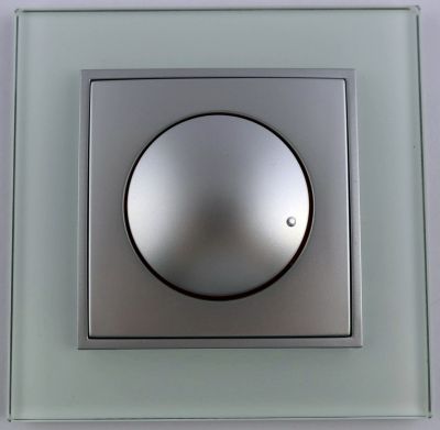 Ściemniacz oświetlenia srebrny Seria Corner DPM 04.jpg