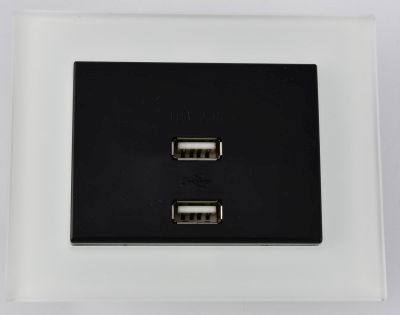 Gniazdo USB podwójne z zasilaniem stalowe  czarne VILMA 05.jpg